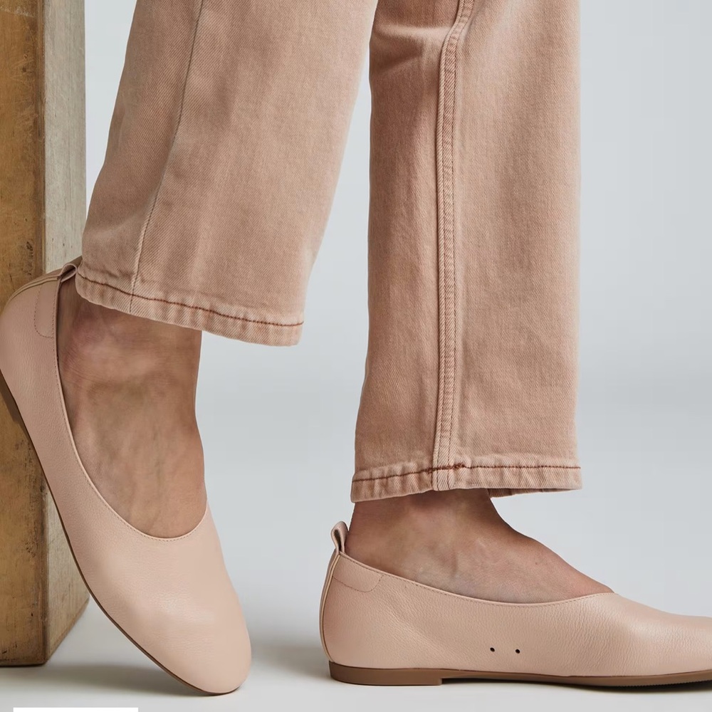 EVERLANE | NEW The Day Glove Flat | Italian Leather | Pale Pink Nude Neutral 7.5